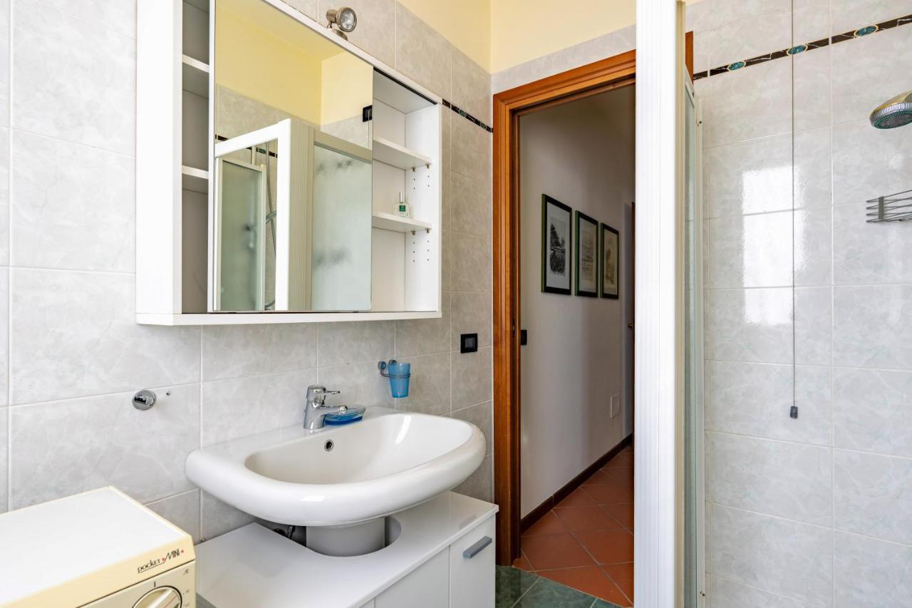 Pool - Marge Apartment - By Host4U ปาเดงเก ซุล การ์ดา ภายนอก รูปภาพ